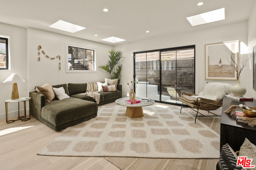 MLS #25611535 image #11