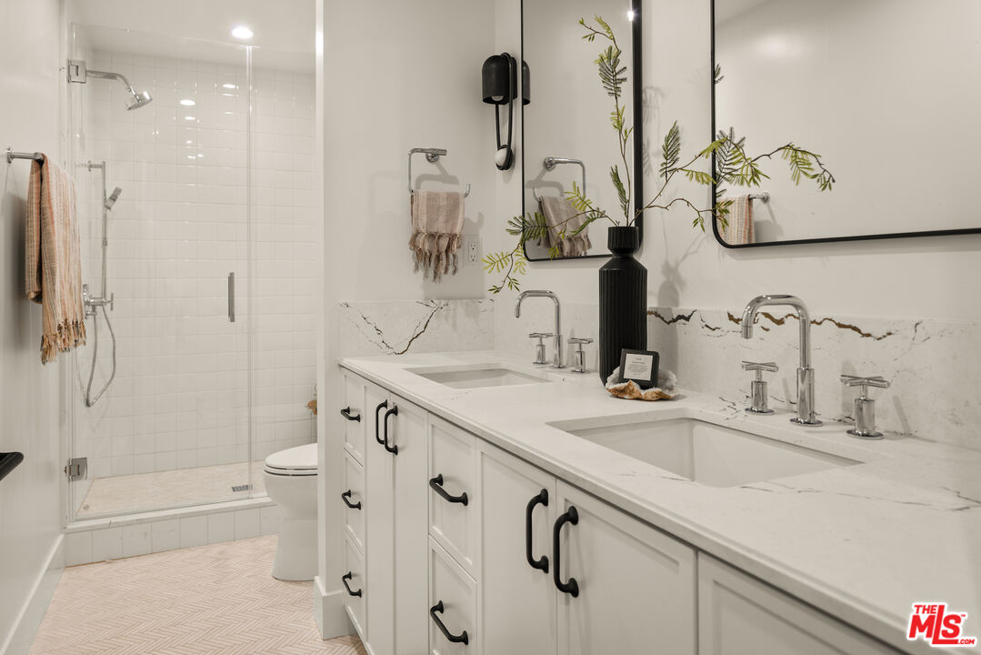 MLS #25611535 image #21