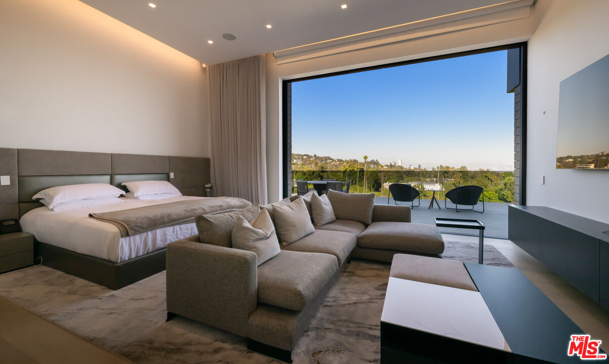 MLS #25611539 image #33