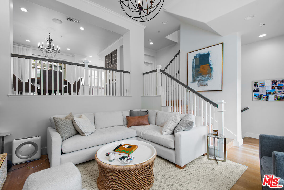 MLS #25611577 image #3