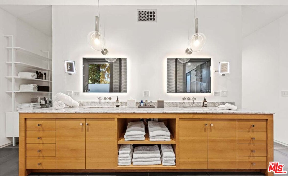 MLS #25611617 image #18