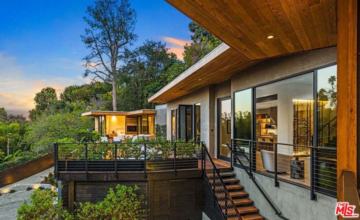 MLS #25611617 image #26