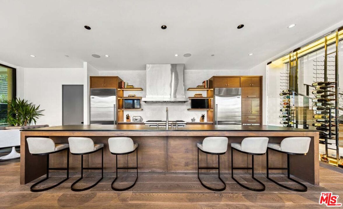 MLS #25611617 image #3