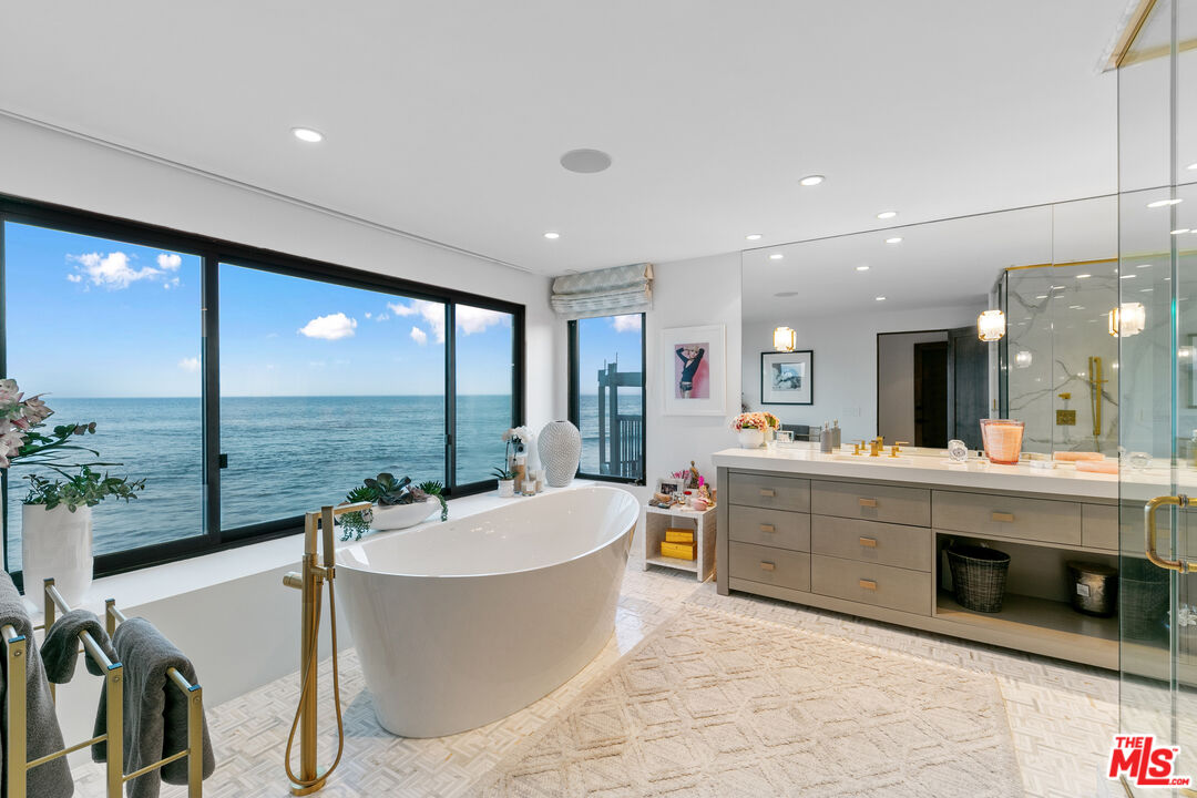 MLS #25611641 image #9