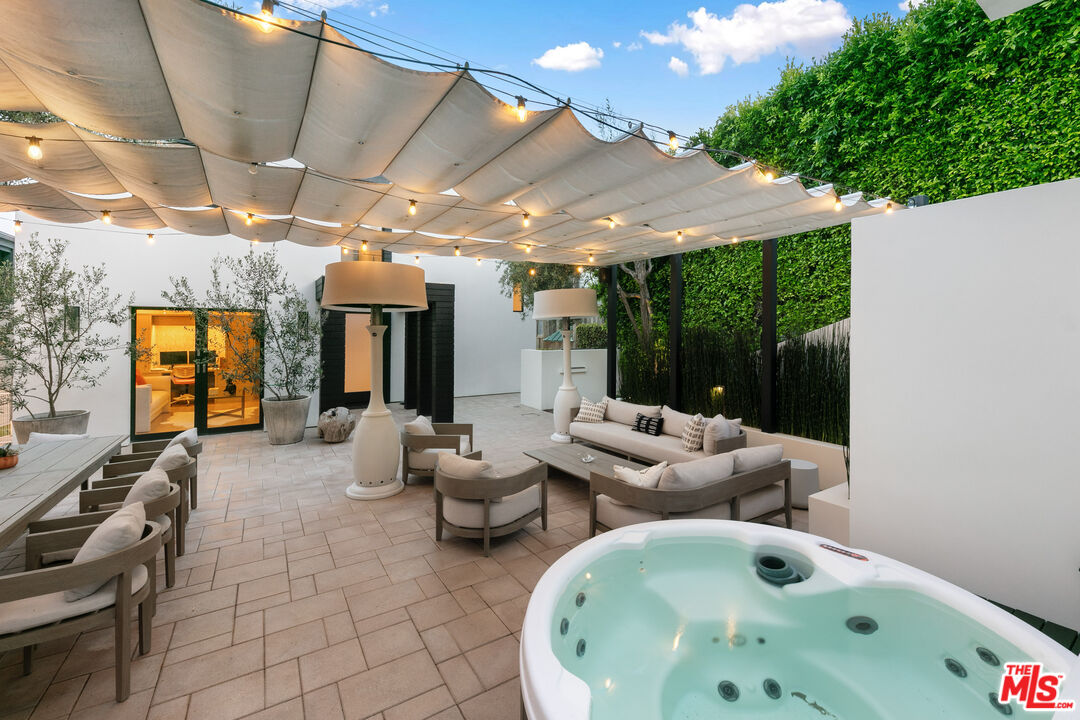 MLS #25611641 image #24