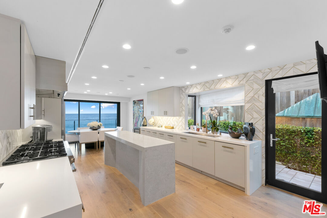 MLS #25611641 image #3