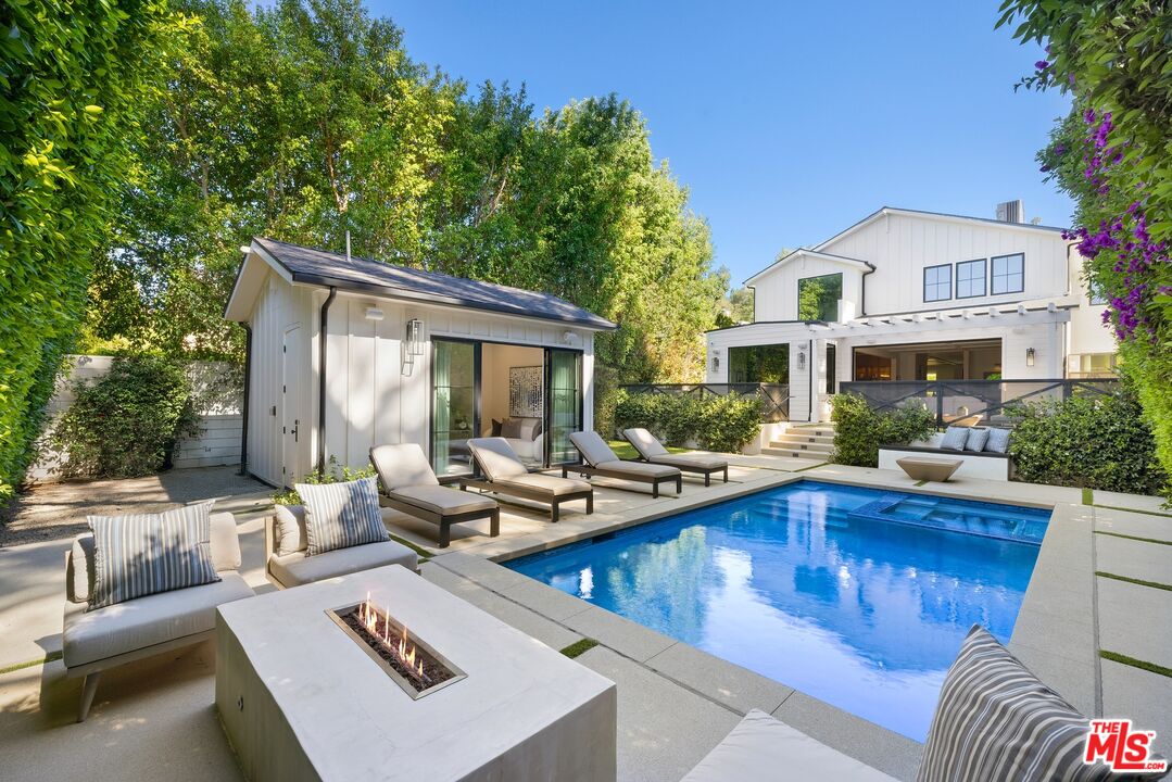 MLS #25611671 image #1