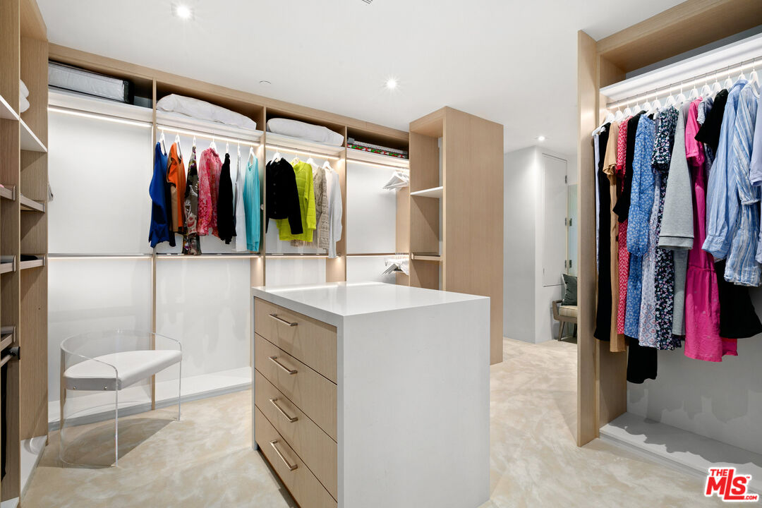 MLS #25611735 image #19