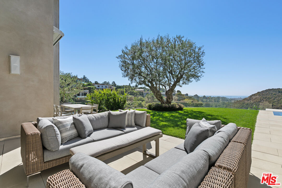 MLS #25611735 image #24