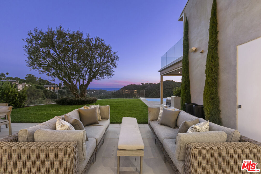 MLS #25611735 image #3