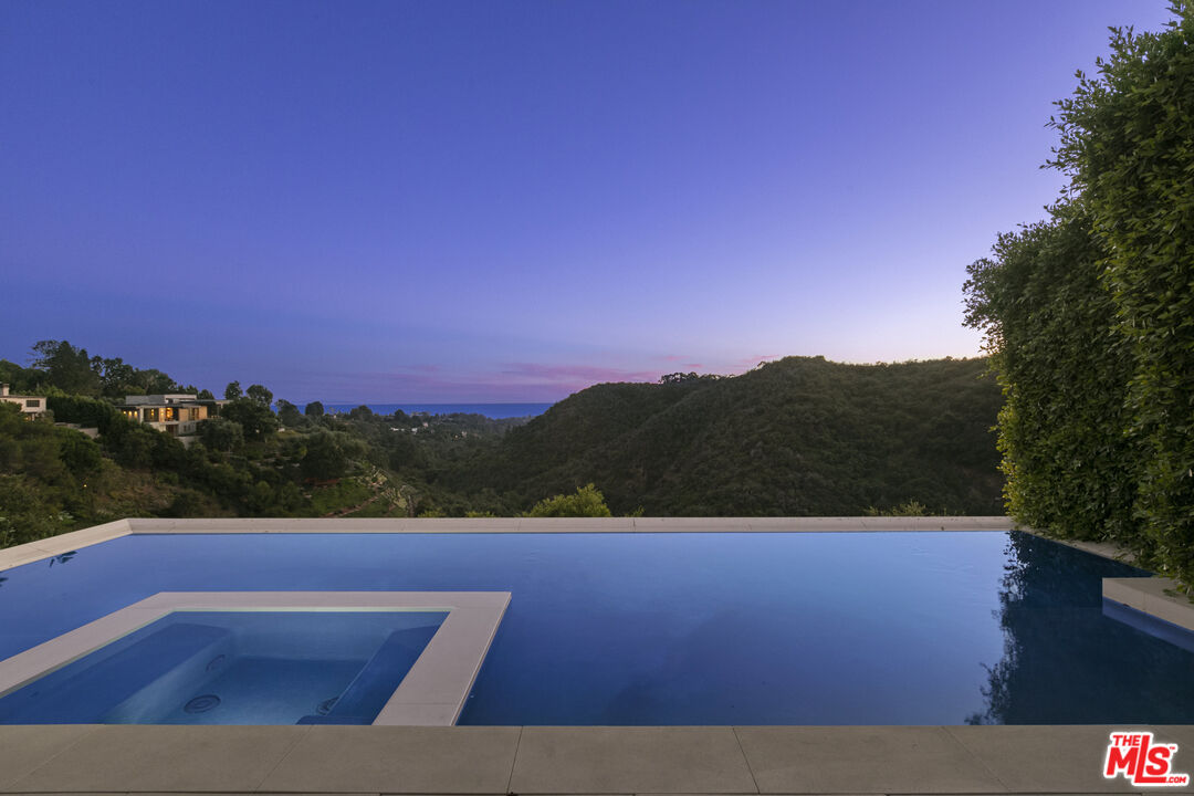 MLS #25611735 image #5