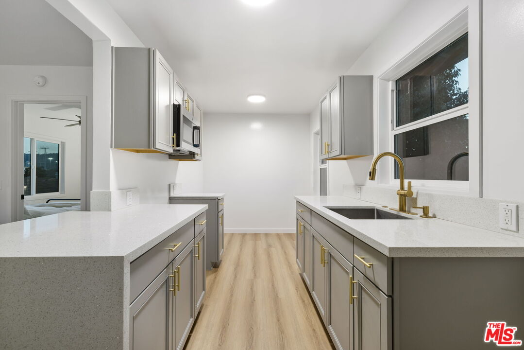 MLS #25611769 image #14