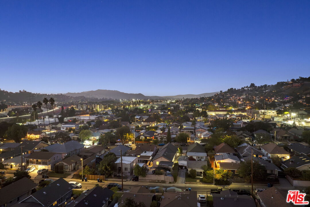 MLS #25611769 image #32