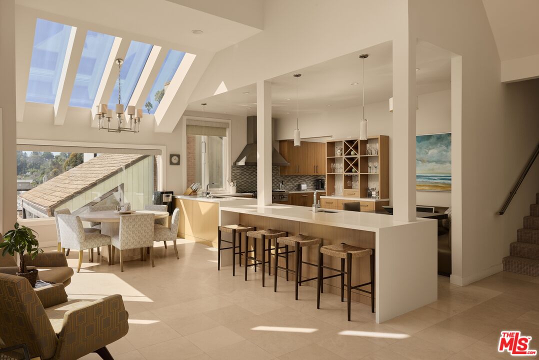 MLS #25611801 image #12