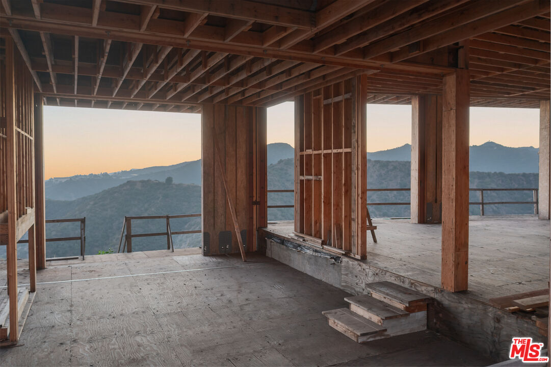 MLS #25611809 image #14