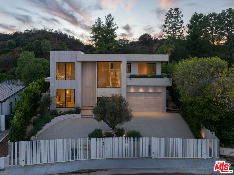 MLS #25611847 image #14