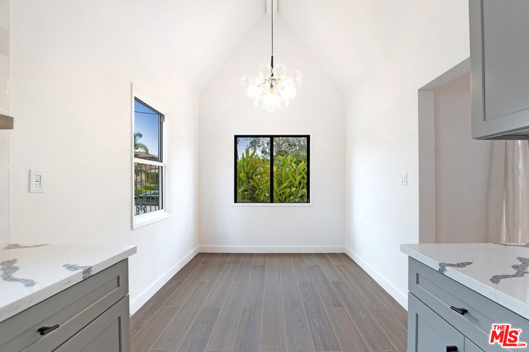 MLS #25611853 image #10