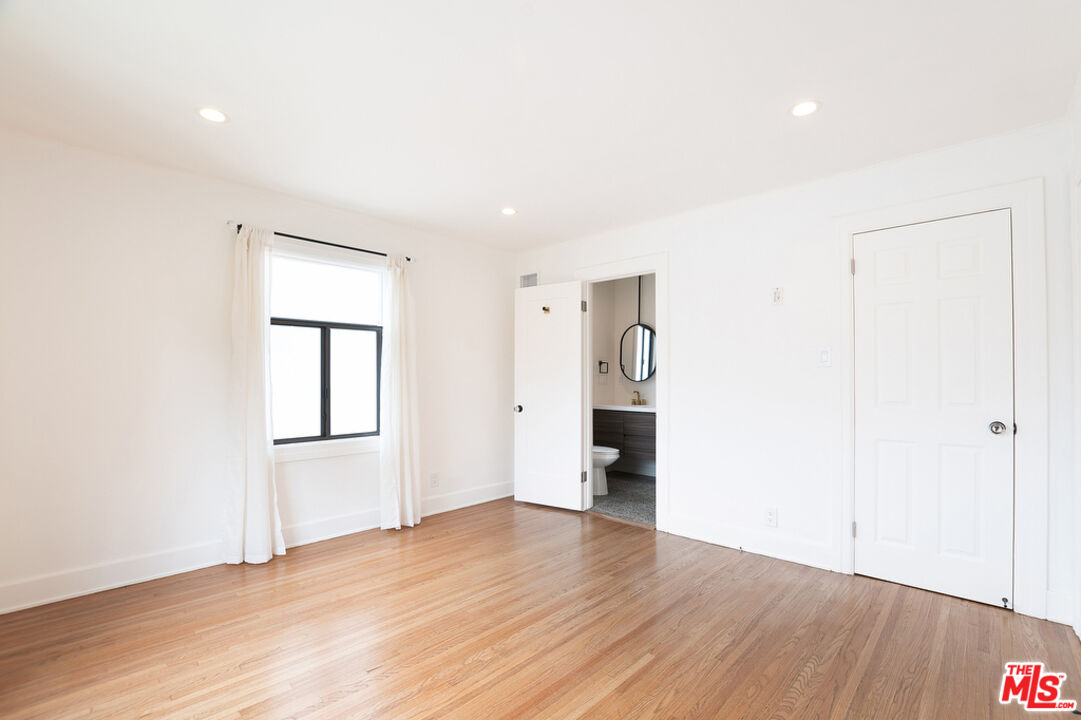 MLS #25611853 image #18