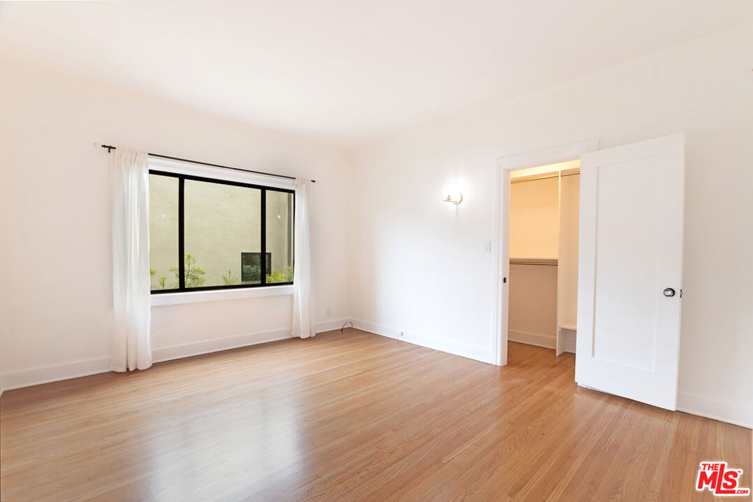 MLS #25611853 image #21