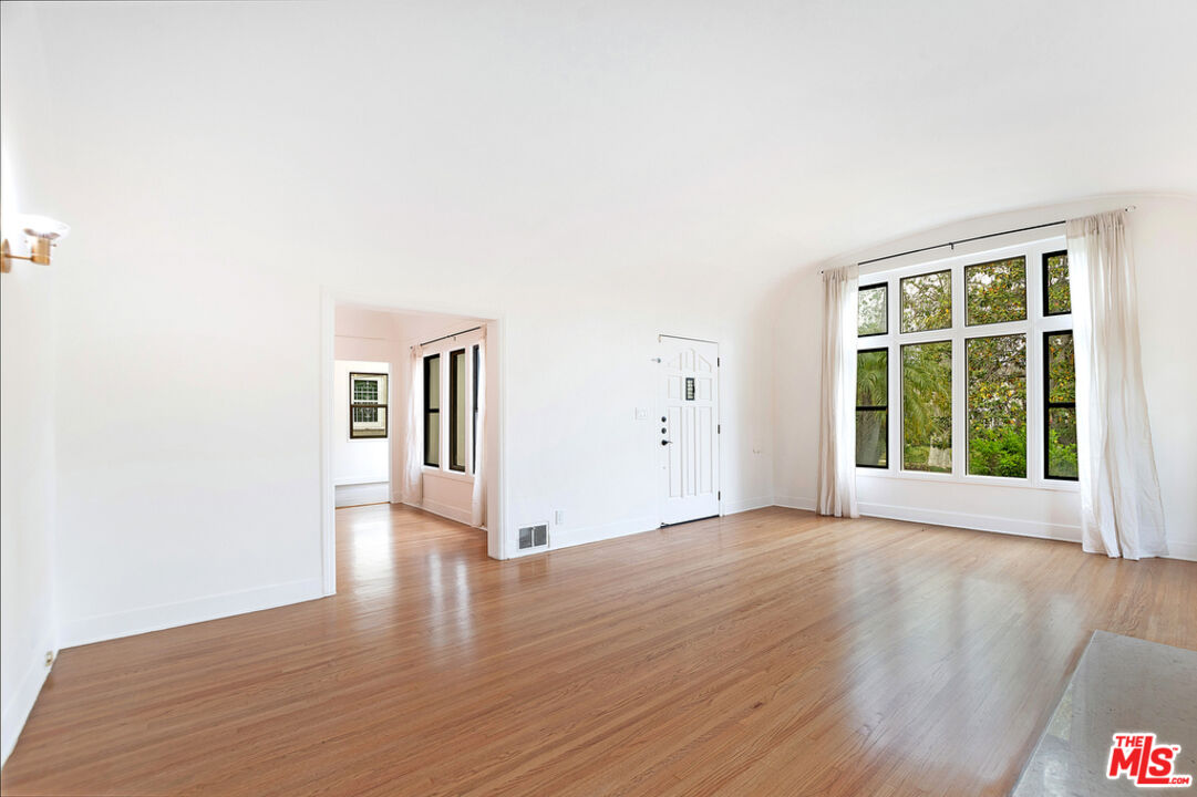 MLS #25611853 image #4