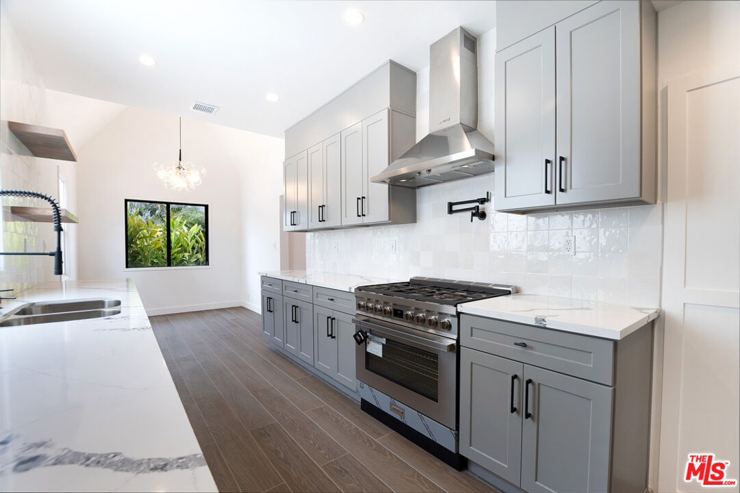 MLS #25611853 image #8