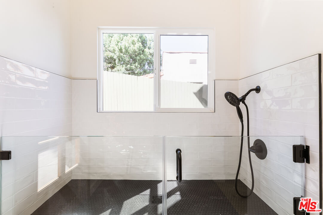 MLS #25611859 image #9