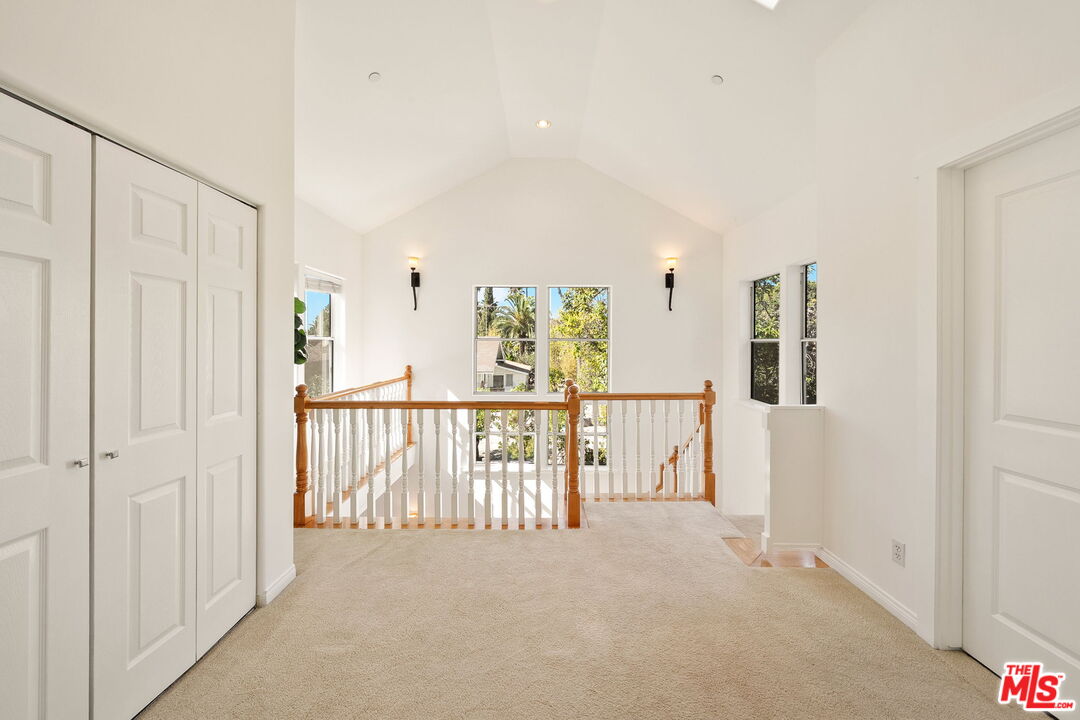 MLS #25611913 image #18