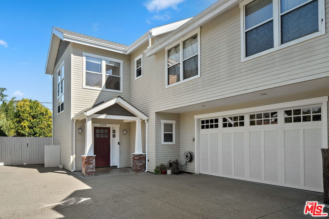 MLS #25611913 image #0