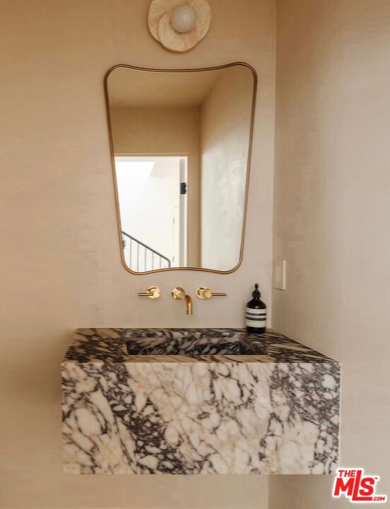 MLS #25611993 image #13