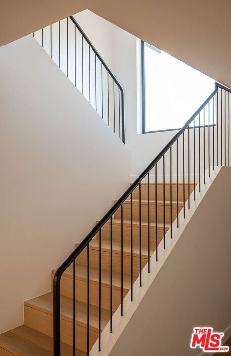 MLS #25611993 image #14