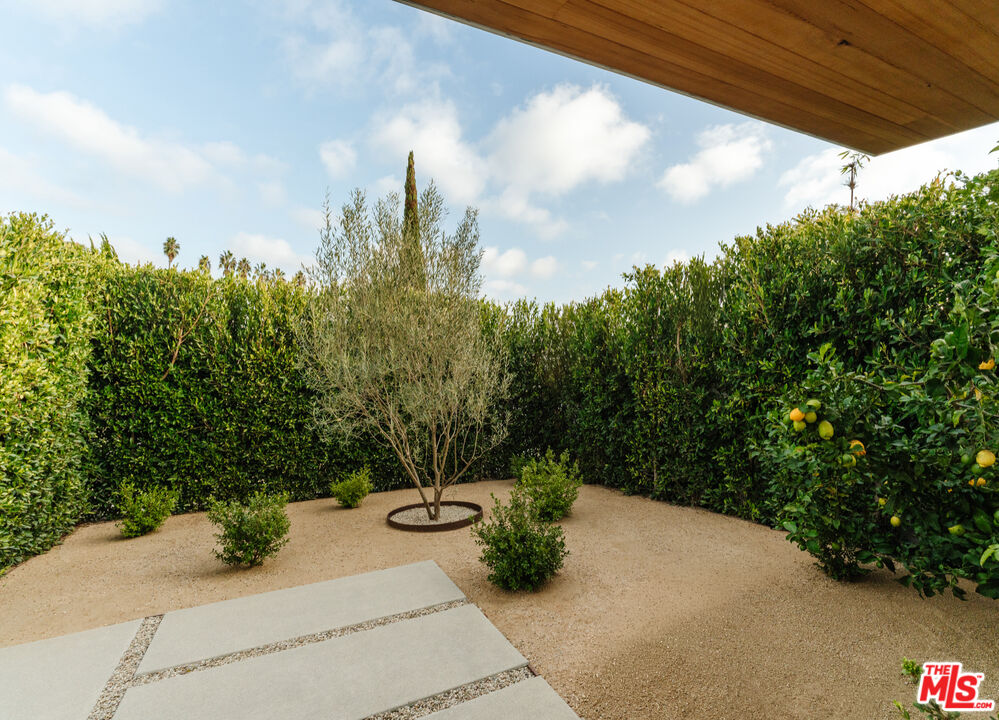 MLS #25611993 image #3