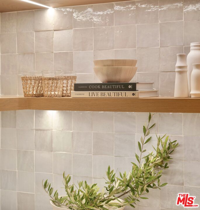 MLS #25611993 image #8