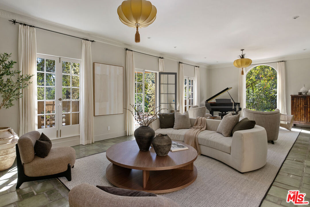 MLS #25612113 image #11