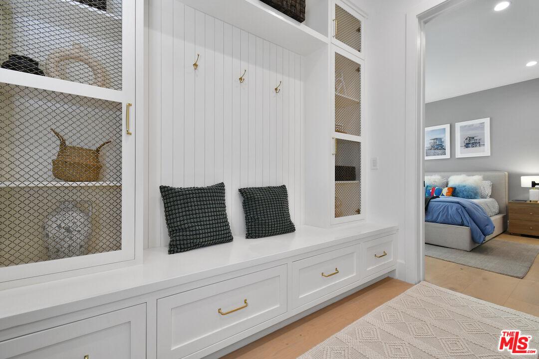 MLS #25612231 image #23