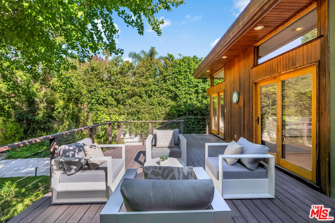 MLS #25612233 image #21