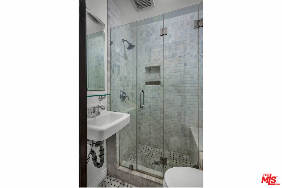 MLS #25612237 image #30