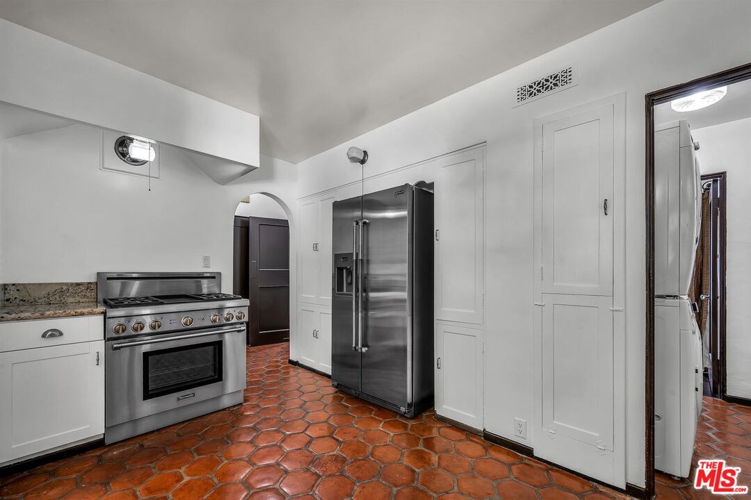 MLS #25612237 image #8