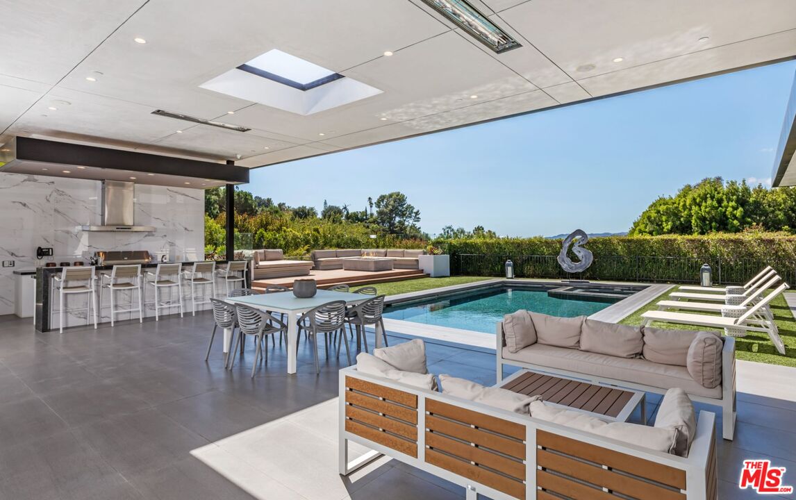 MLS #25612247 image #27