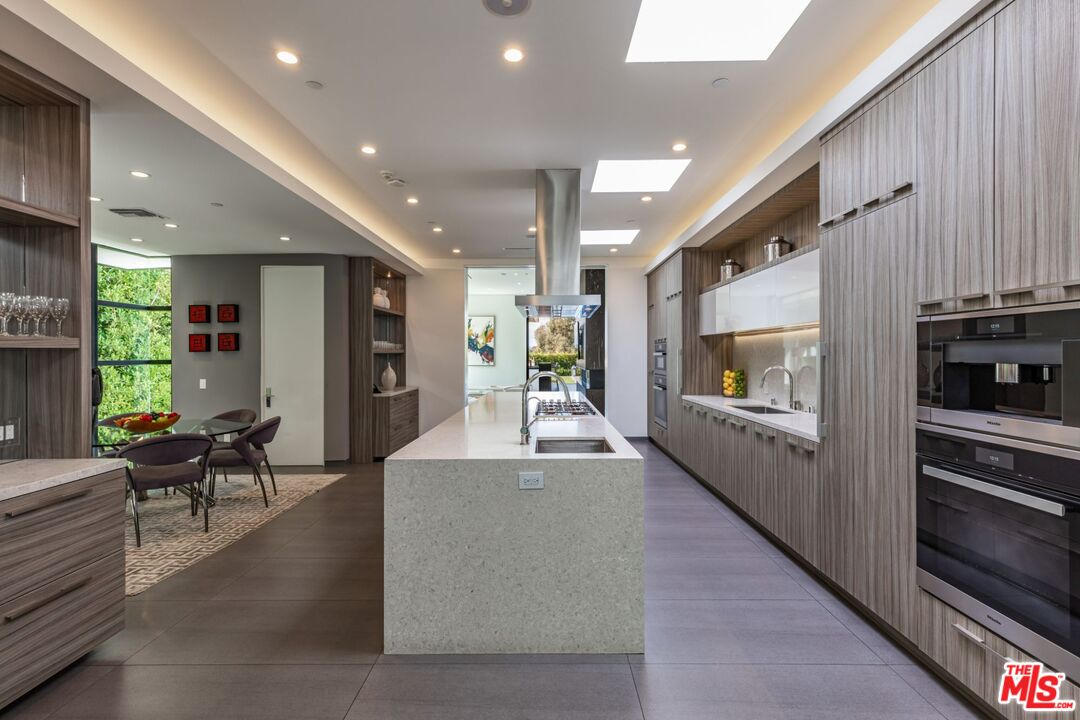 MLS #25612343 image #11