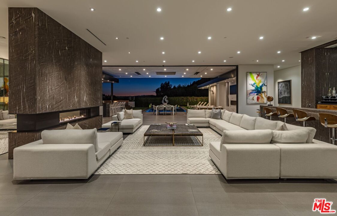 MLS #25612343 image #34