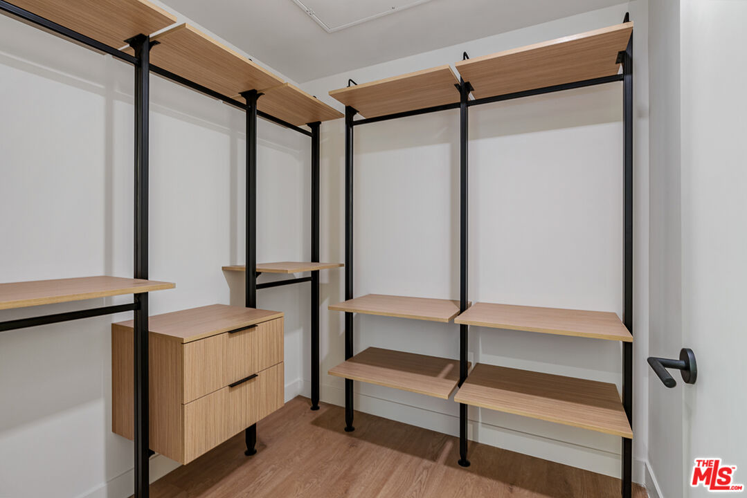 MLS #25612379 image #13