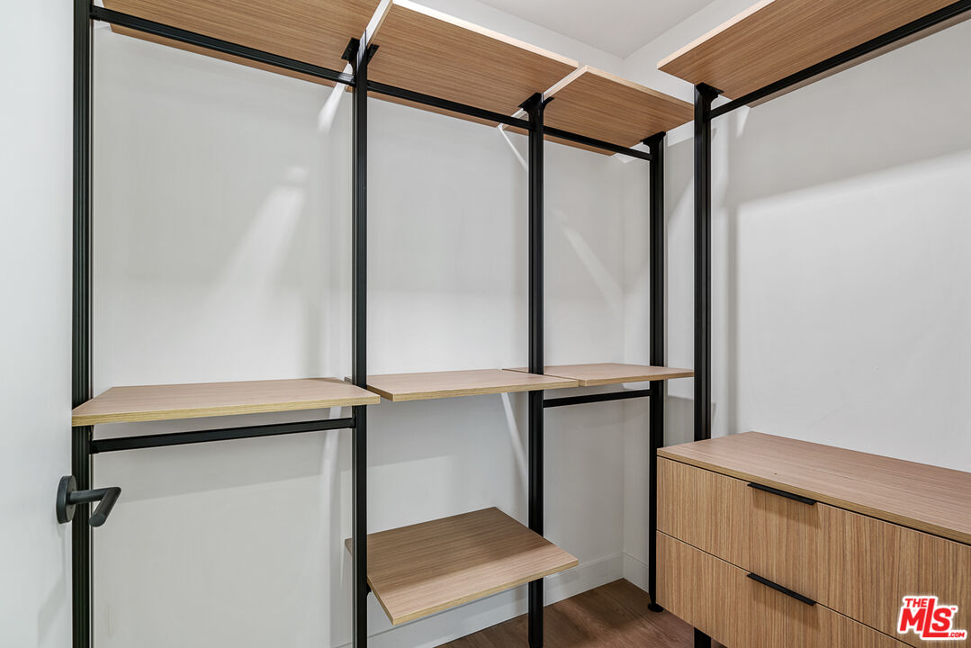 MLS #25612379 image #8