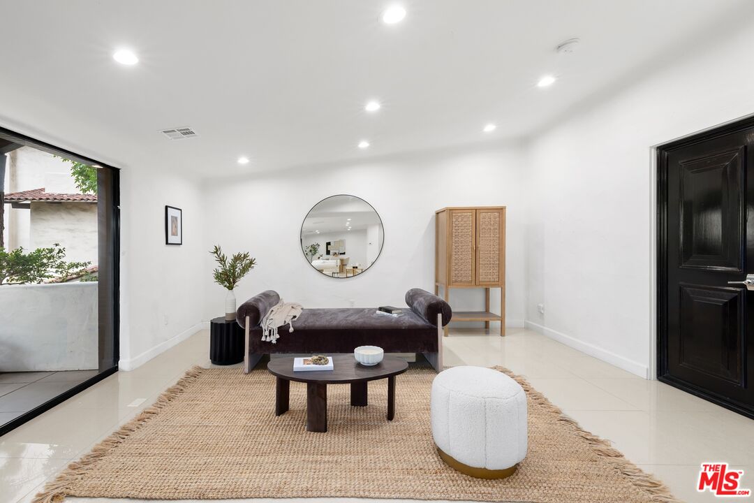 MLS #25612395 image #10