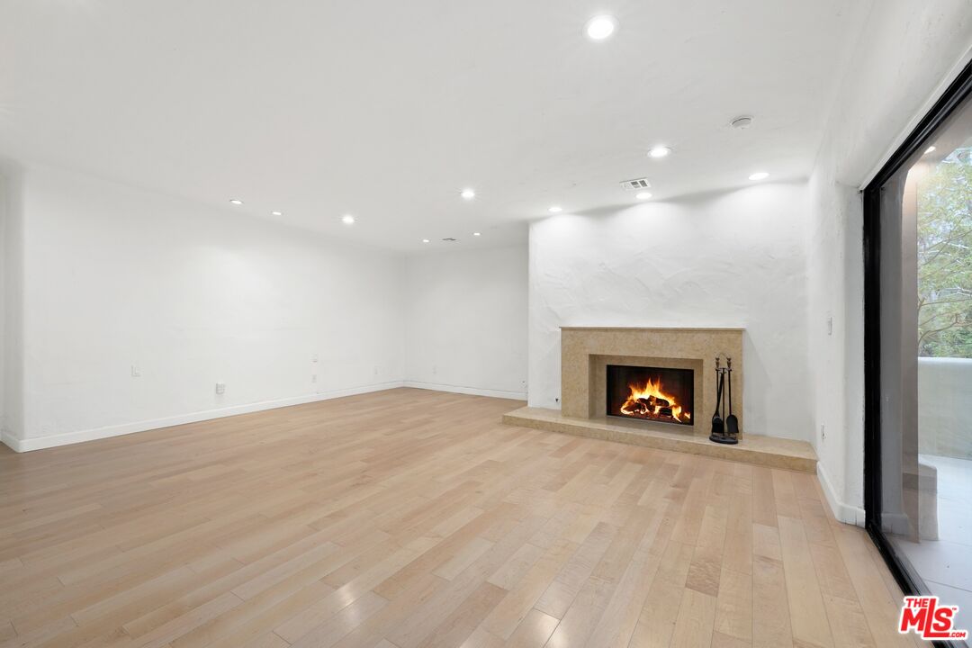 MLS #25612395 image #15