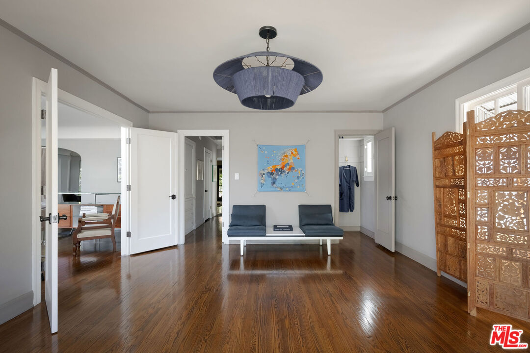 MLS #25612469 image #11