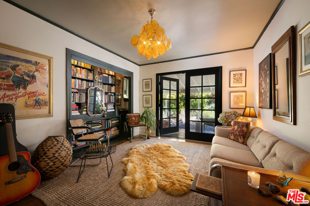 MLS #25612469 image #17