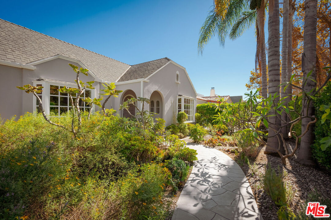 MLS #25612469 image #1