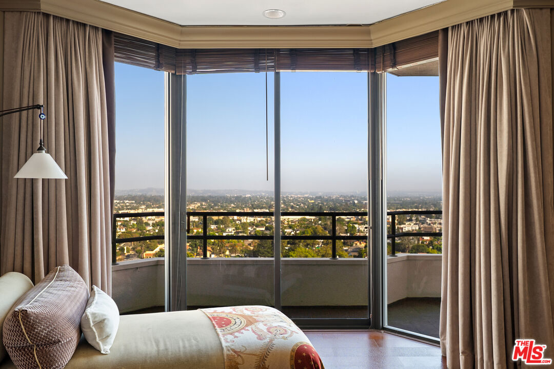 MLS #25612473 image #14