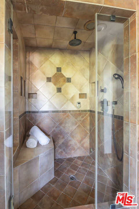 MLS #25612501 image #21