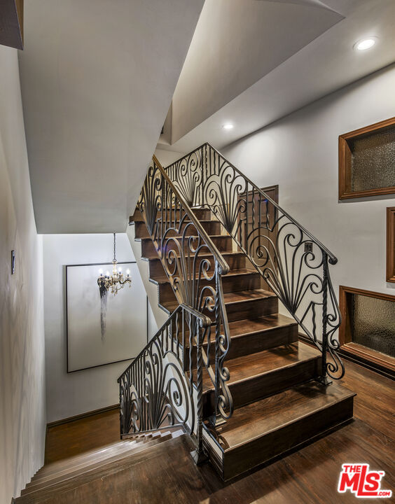 MLS #25612501 image #26